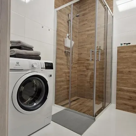 Przy Dworcu 아파트 *