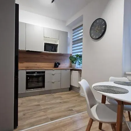 Przy Dworcu Tarnowskie Góry