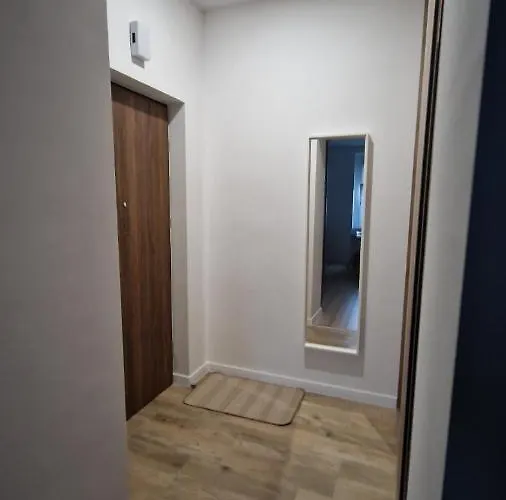 Przy Dworcu Apartman *