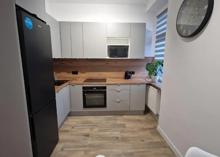 Przy Dworcu Apartman *